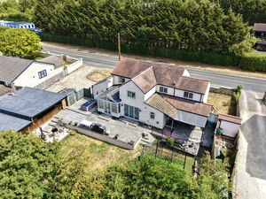 Aerial Garden - click for photo gallery